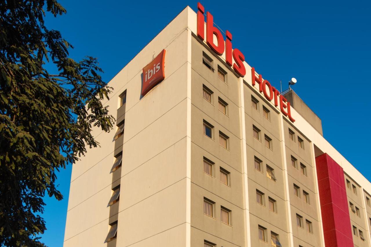 Ibis Betim Hotell Exteriör bild