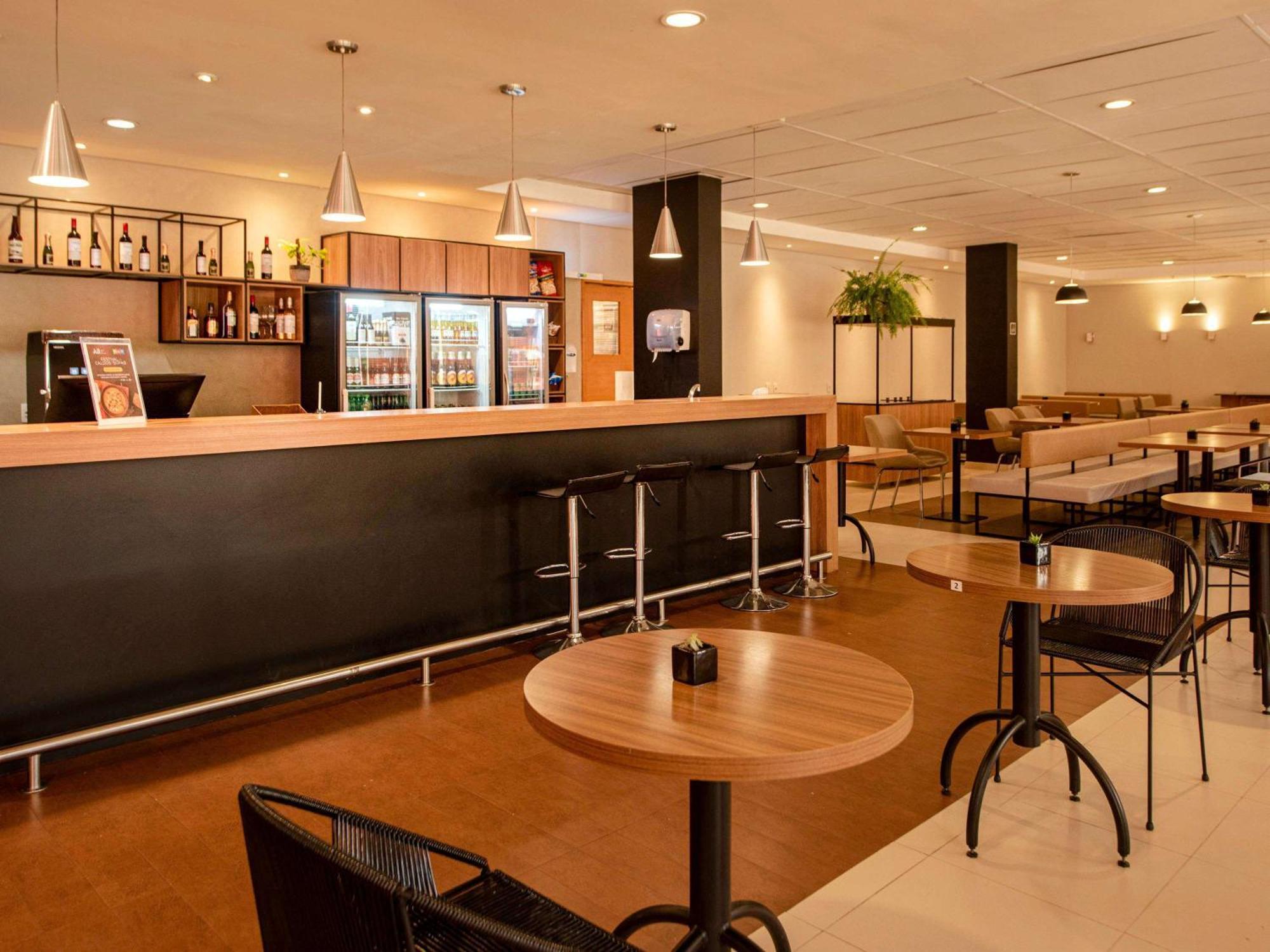 Ibis Betim Hotell Exteriör bild